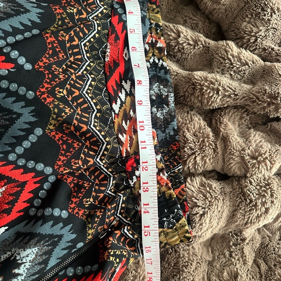 Ashley Stewart Multicolor Tribal Pants - Picture 5 of 8